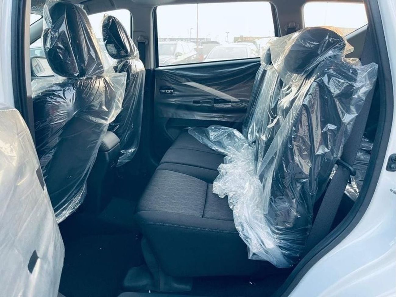 ميتسوبيشي إكسباندر MITSUBISHI XPANDER PREMIUM 1.5L 7 SEATS 2024