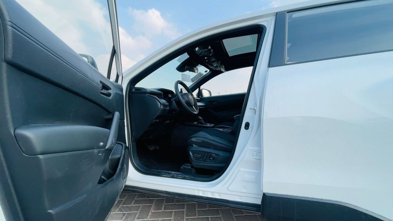 تويوتا كورولا كروس 2.0L