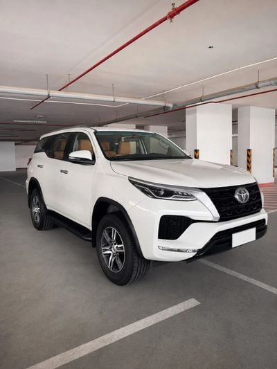 تويوتا فورتونر EXR