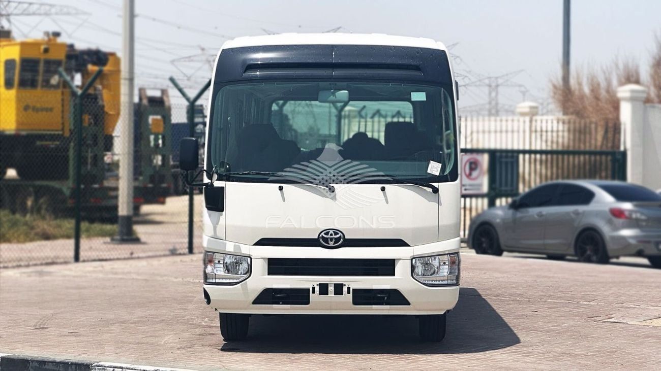 تويوتا كوستر 2.7L Petrol Minibus (30 Seats) – Manual Transmission, RWD,
