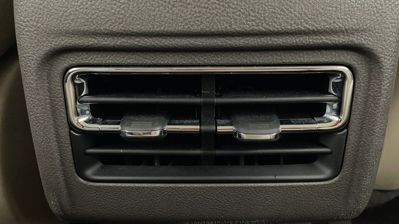 Lincoln Corsair Std 2.0L 2023 STD | AED 1577/Month | 0 DP | 30 Day Return | Warranty | Service History