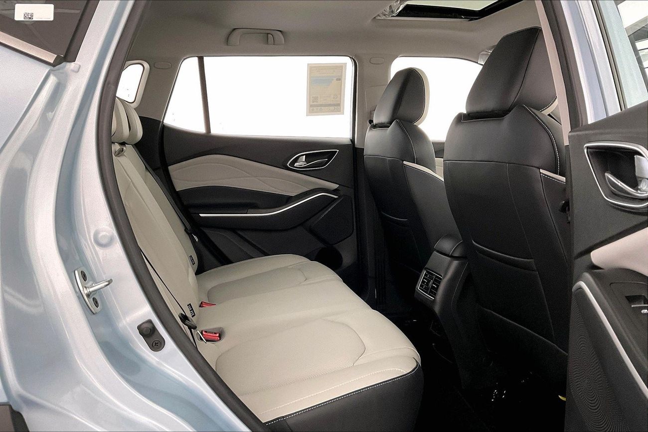 Chevrolet Silverado LT Z71 Trail Boss - Regular Cab | 1 year free warranty | 0 Down Payment