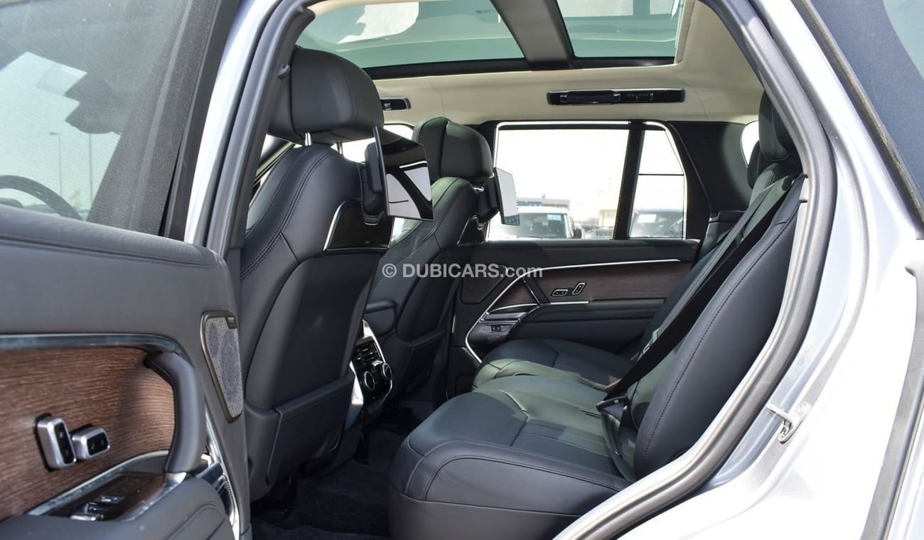 Land Rover Range Rover P530 4.4P V8  SWB AWD Aut .(For Local Sales plus 10% for Customs & VAT)