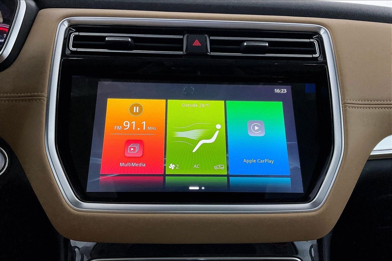 أم جي RX8 Comfort | ضمان مجاني لمدة عام | 0 دفعة أولى