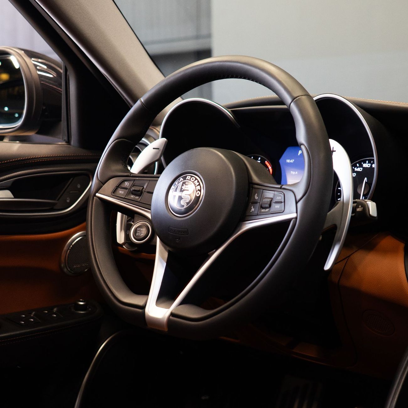 Alfa Romeo Giulia Veloce 2.0L RWD AED 1,053  pm • 0% Downpayment • Alfa Romeo Giulia • 1 Year  Warranty