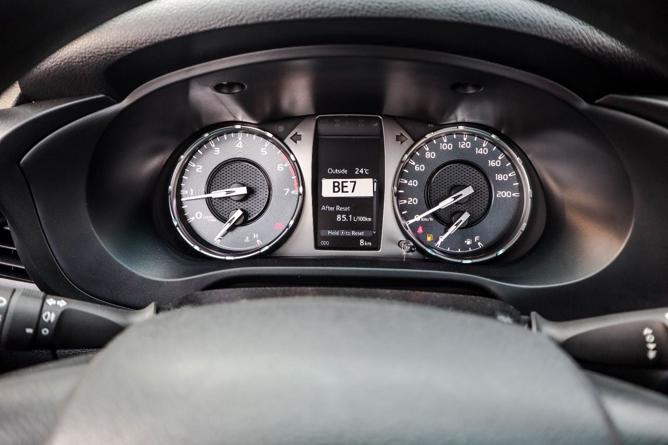 تويوتا هيلوكس toyota hilux single cab (TGN126) 2.7L Pick-up 4WD 2 Doors manual 2026 model without diff lock