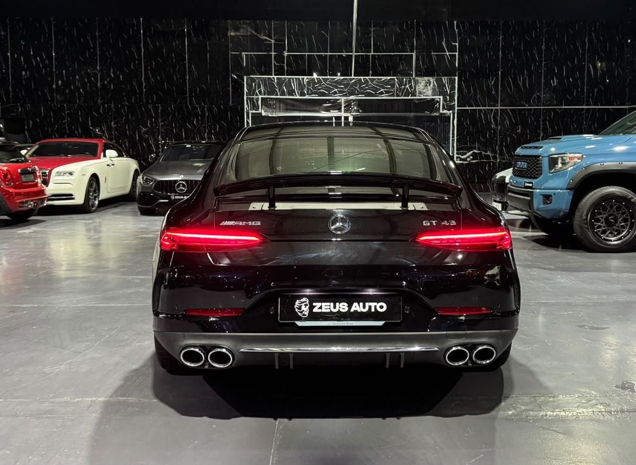 مرسيدس بنز AMG GT 43