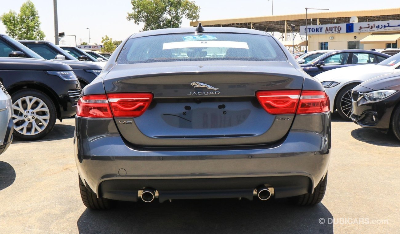 Jaguar XE XE 2.0 i4  Prestige  2WD