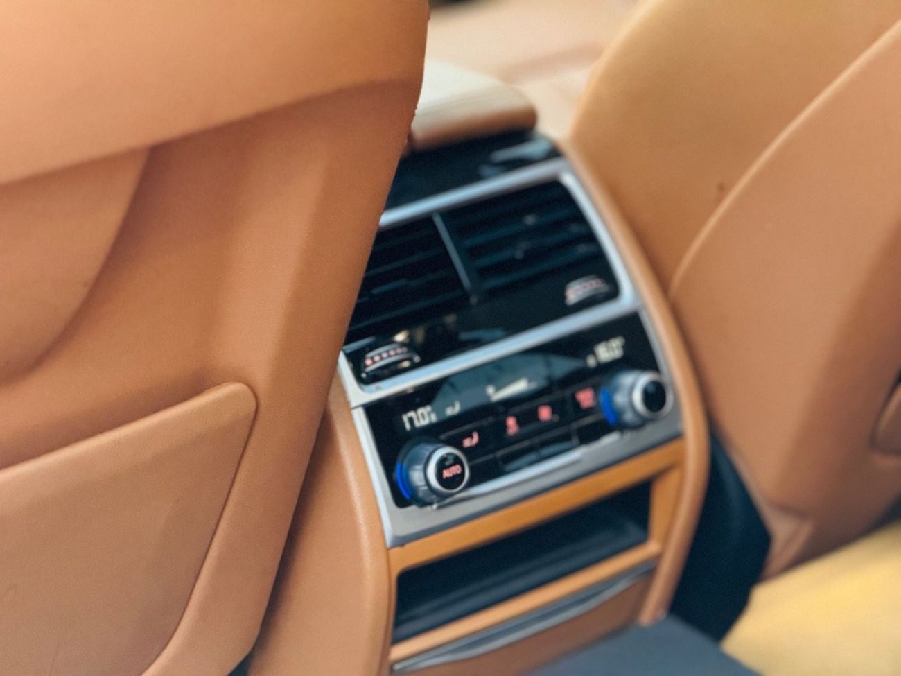 BMW 730Li Luxury BMW 730LI