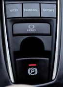 تويوتا كامري SE+ 2.5L Toyota Camry 2019 GCC full option v6 original paint without accidents in excellent conditio