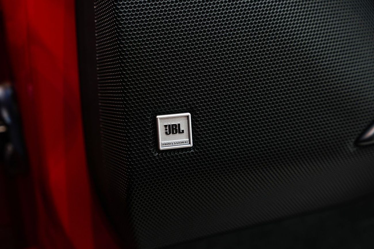 Ferrari 296 GTB 3.0T V6 PHEV 2023 Ferrari 296 GTB, JBL Audio, Carbon Fiber Steering Wheel, Passenger Display, Dealer