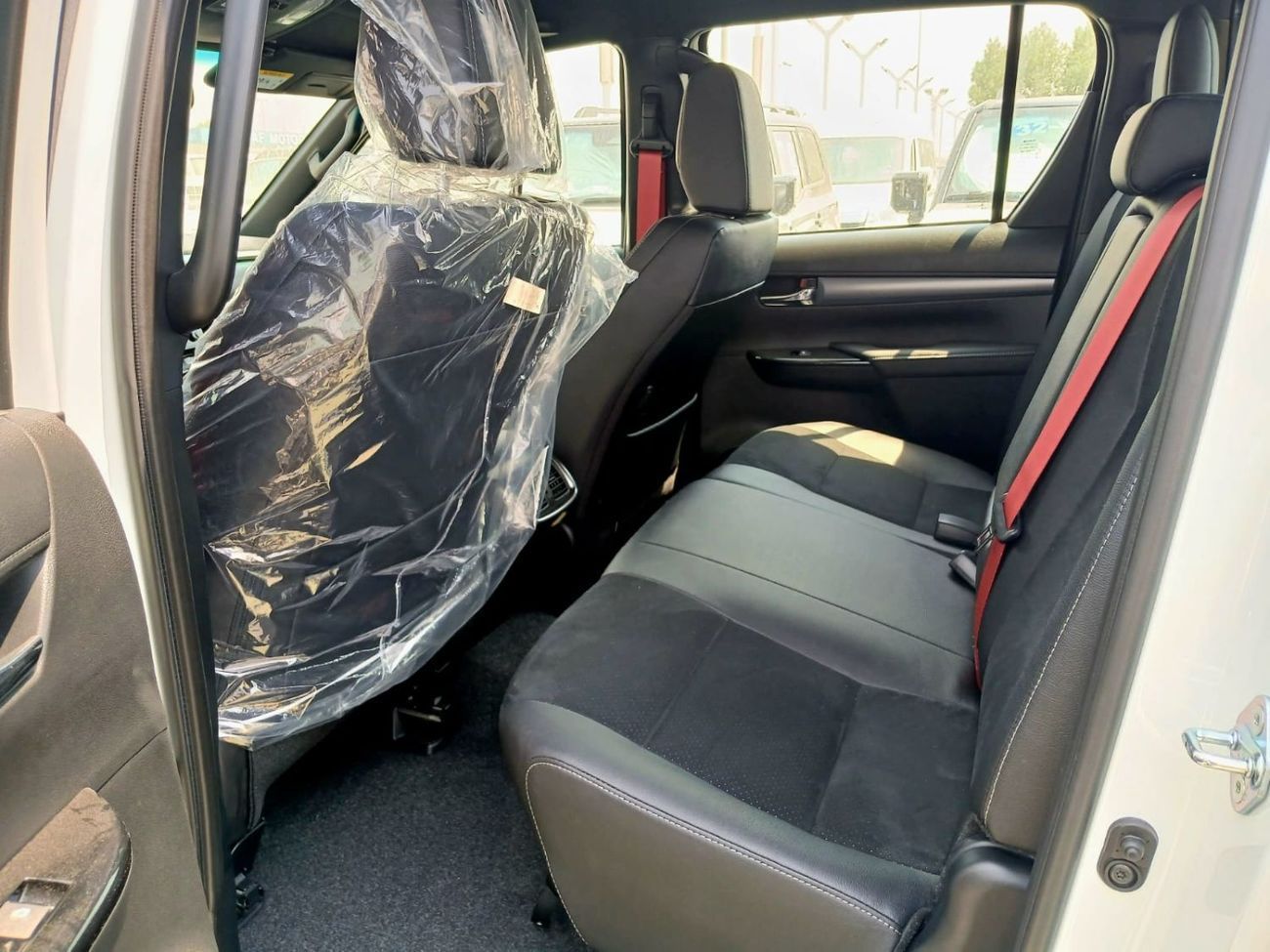تويوتا هيلوكس GR Sport 4.0L