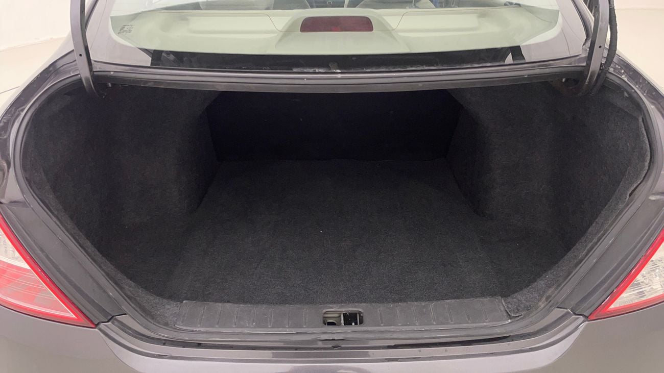 نيسان صني SV 1.5 | بدون دفعة مقدمة | اختبار القيادة في المنزل