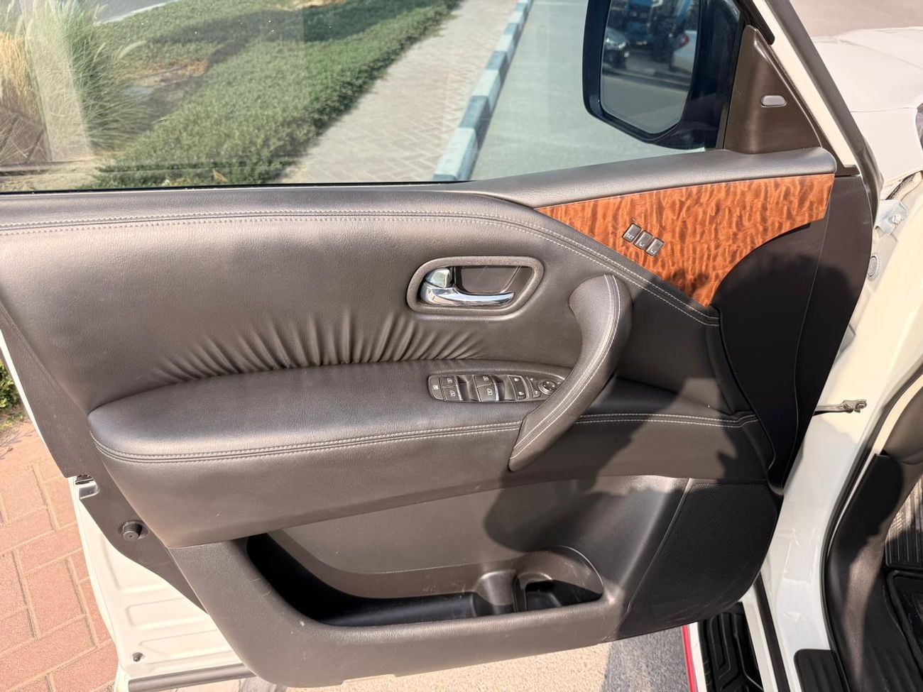 Nissan Armada SL Nismo Full option with sunroof, 360 cameras