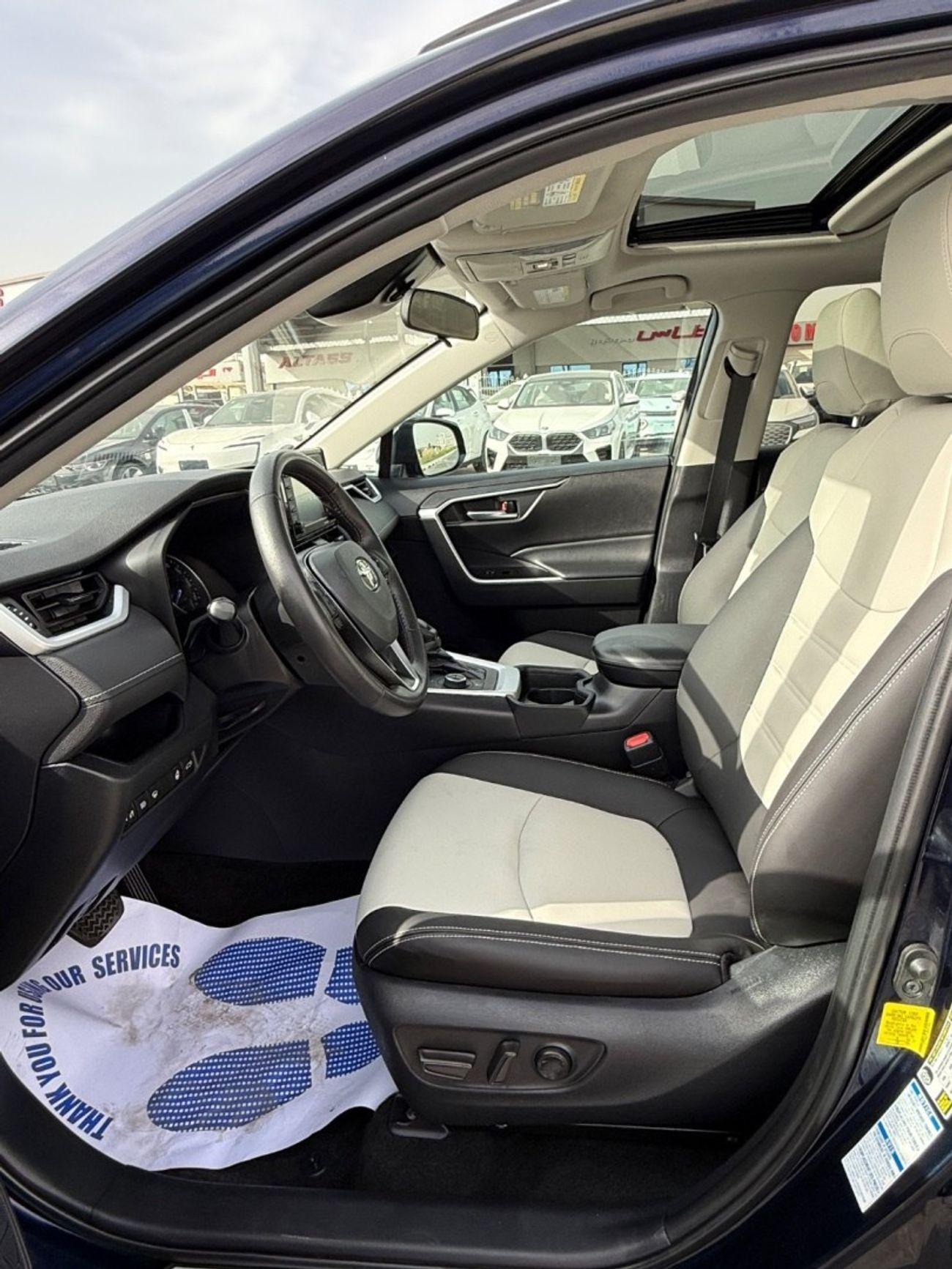 تويوتا راف ٤ VXR HEV 2.5L (219 HP) AWD