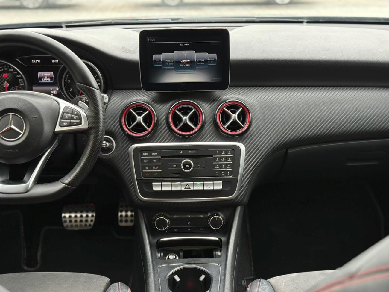 مرسيدس بنز A 250 MERCEDES-BENZ A250 | GCC | 2017 | FULL SERVICE HISTORY (GARGASH)