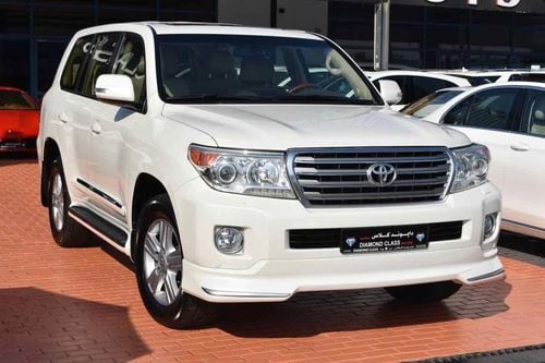 Toyota Land Cruiser 5.7