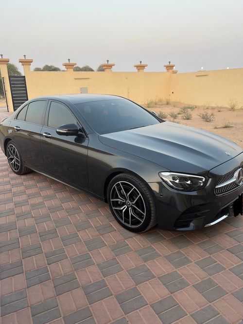 Mercedes-Benz E 350 (Not Flooded)