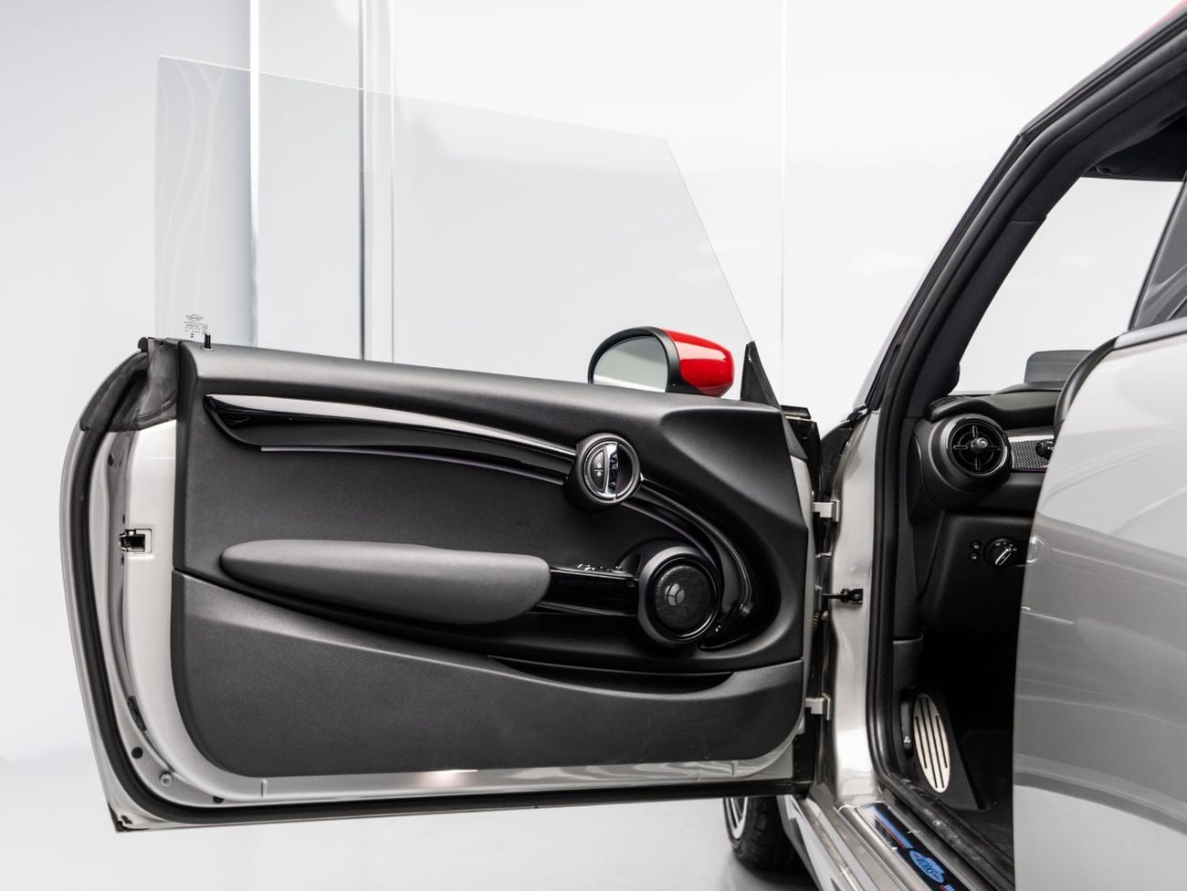 Mini Cooper SUMMER STARTS NOW | EXCLUSIVE DEAL BY BLACKLINE, May 2027 Mini Warranty + Service Contract, GCC