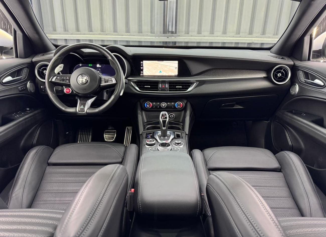 Alfa Romeo Stelvio QUADRIFOGLIO