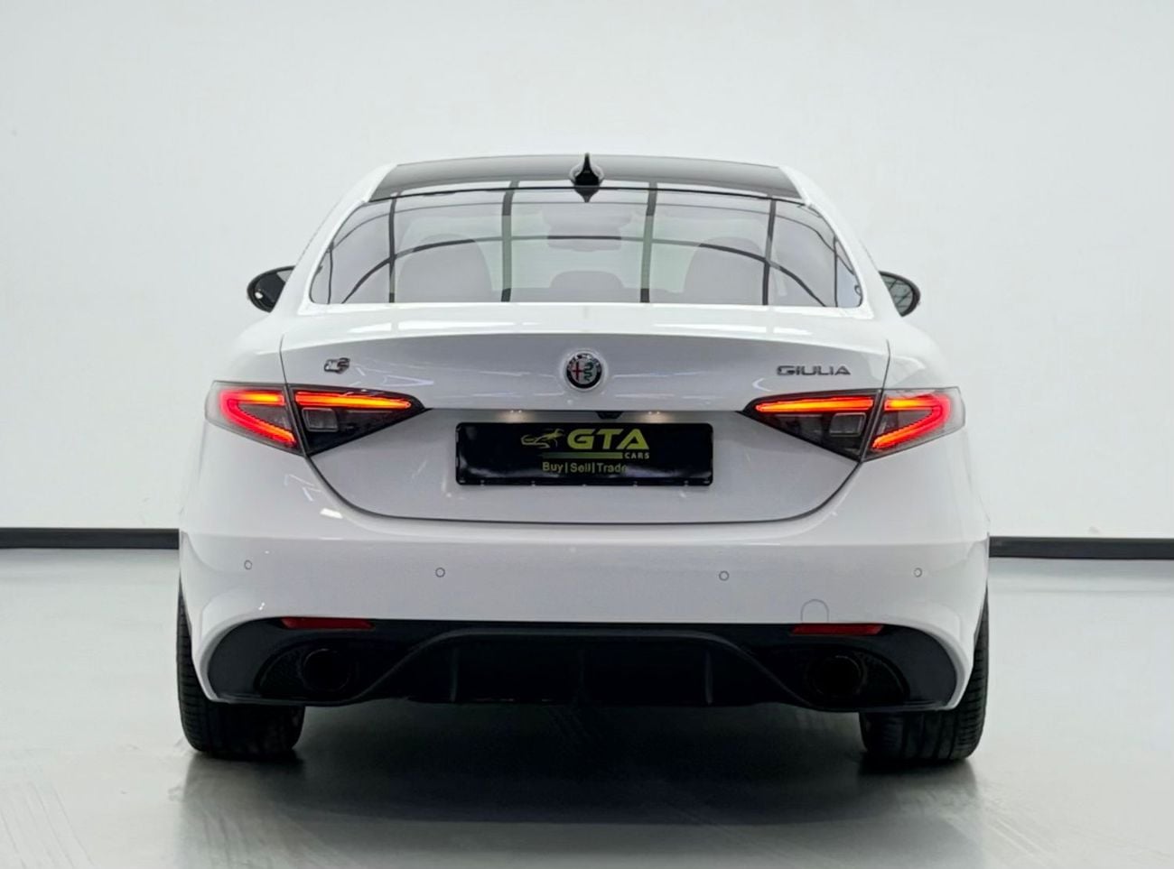 Alfa Romeo Giulia 2025 Alfa Romeo Giulia Veloce Q2, 5 Years Alfa Warranty + Service Pack, Delivery Kms, GCC