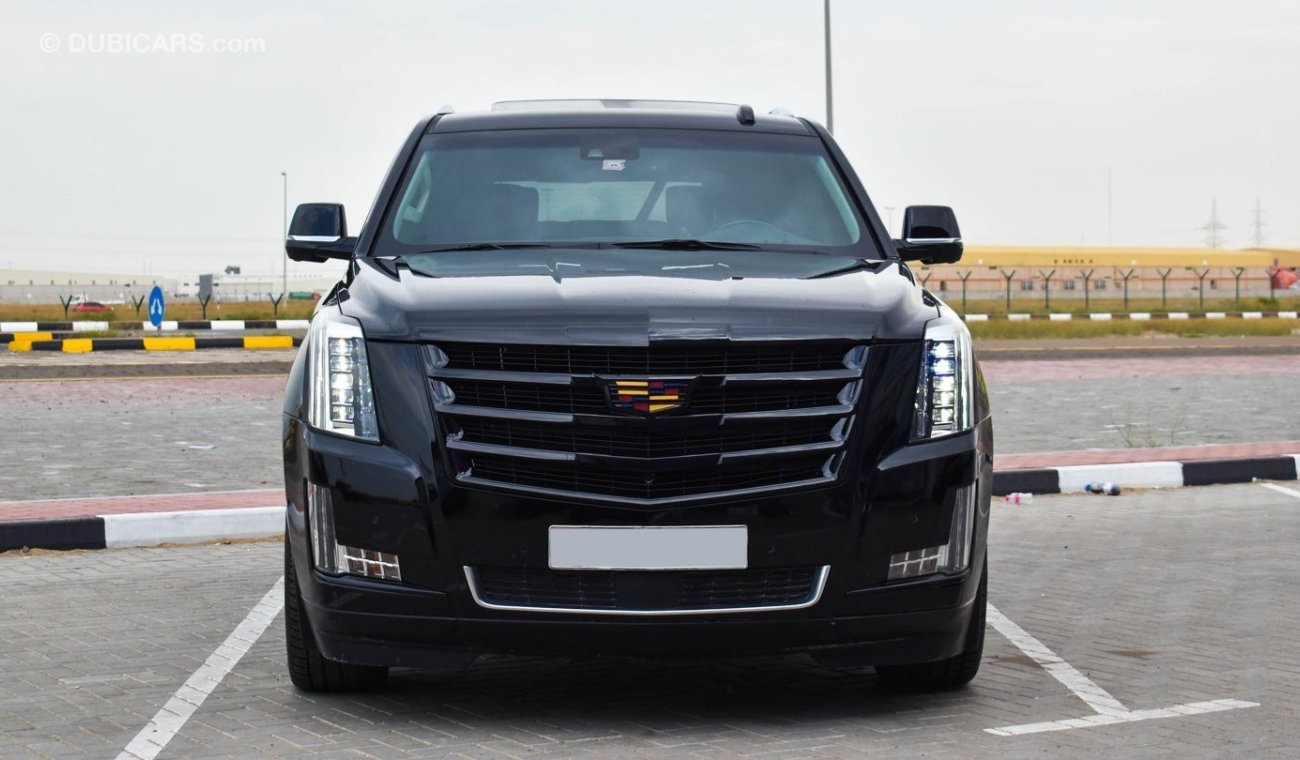 كاديلاك إسكالاد بلاتينوم BLACK EDITION 2015 GCC LOW KILOMETER PERFECT CONDITION