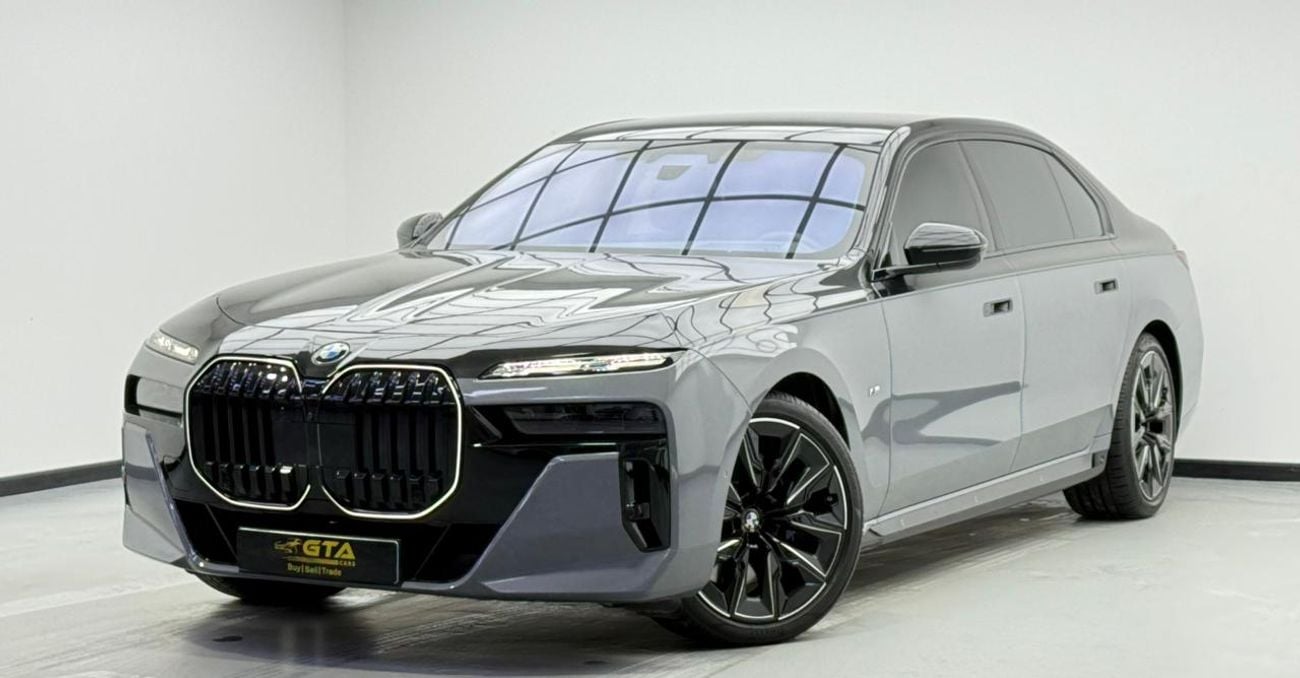 BMW 760i 2025 BMW 760i xDrive ,AGMC Warranty ,Service Contract ,Full Agency Service History ,Excellent Condit