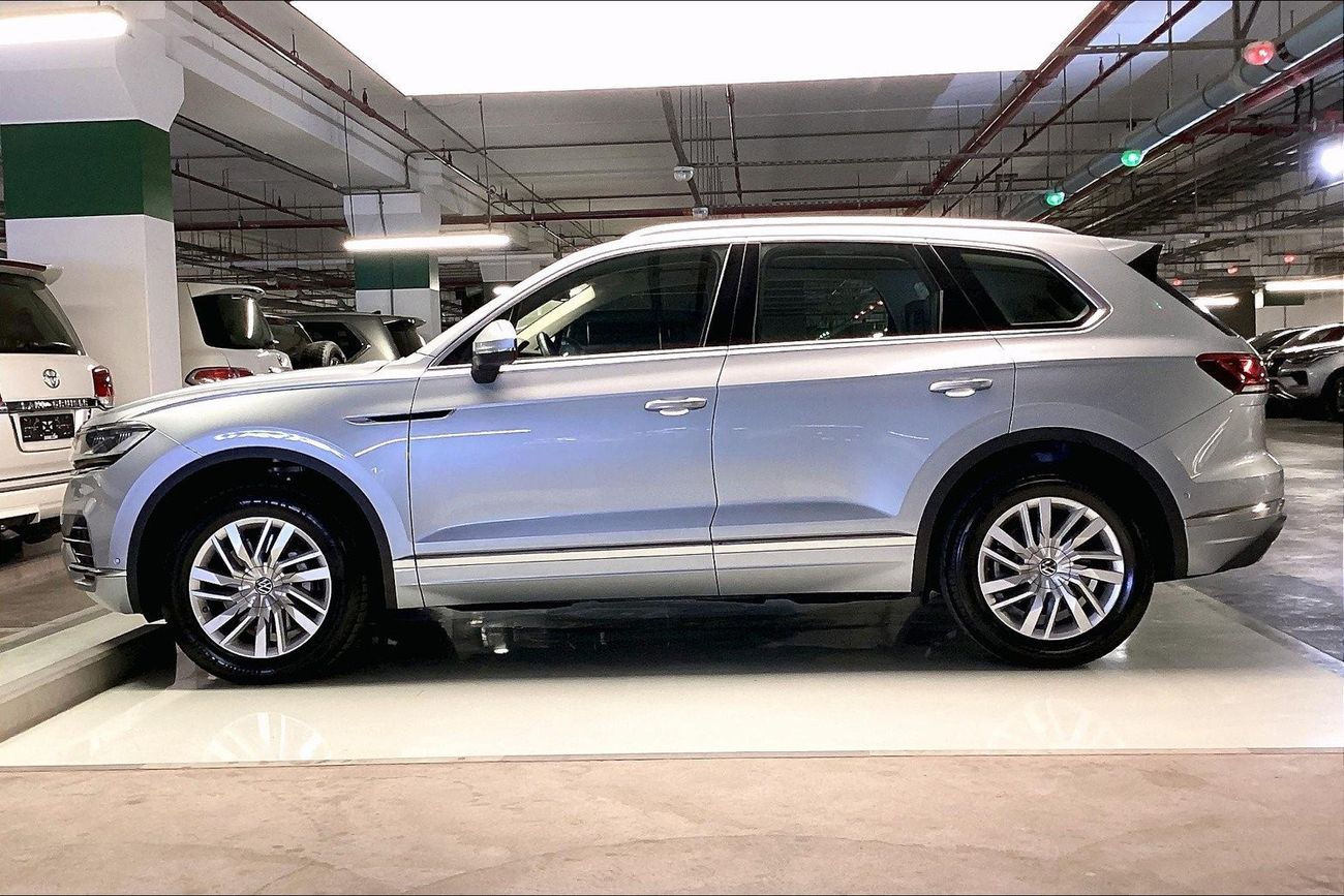 فولكس واجن طوارق Comfortline | شامل الضمان | 0 ﺪﻔﻋﺓ ﺃﻮﻟﻯ