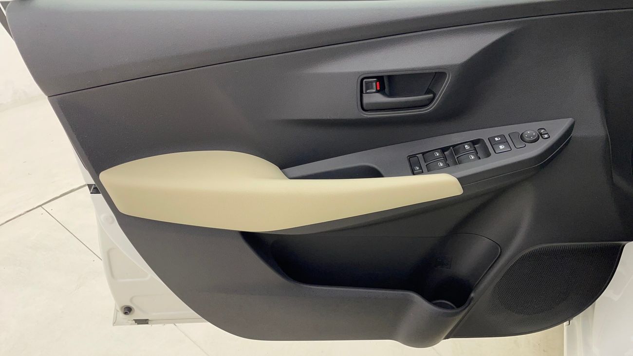 تويوتا يارس E 1.5 | بدون دفعة مقدمة | اختبار القيادة في المنزل