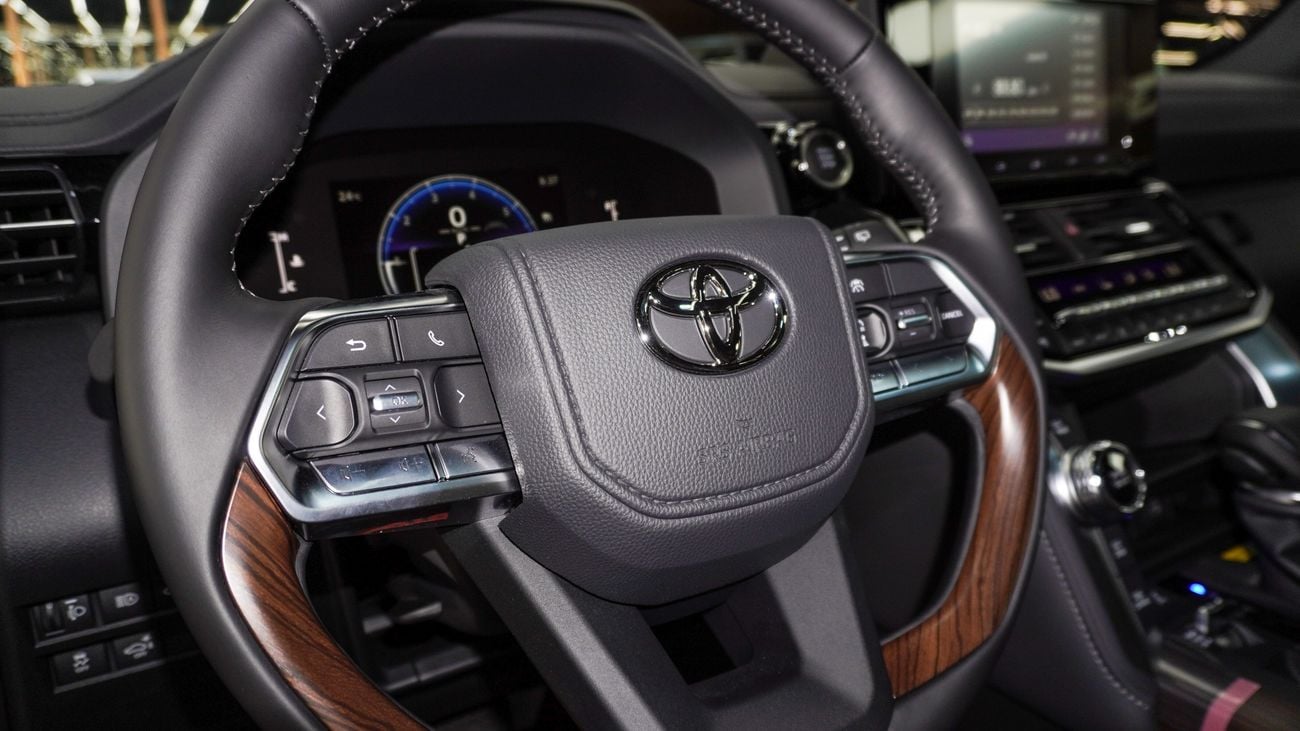 Toyota Land Cruiser GXR 4.0 L V6