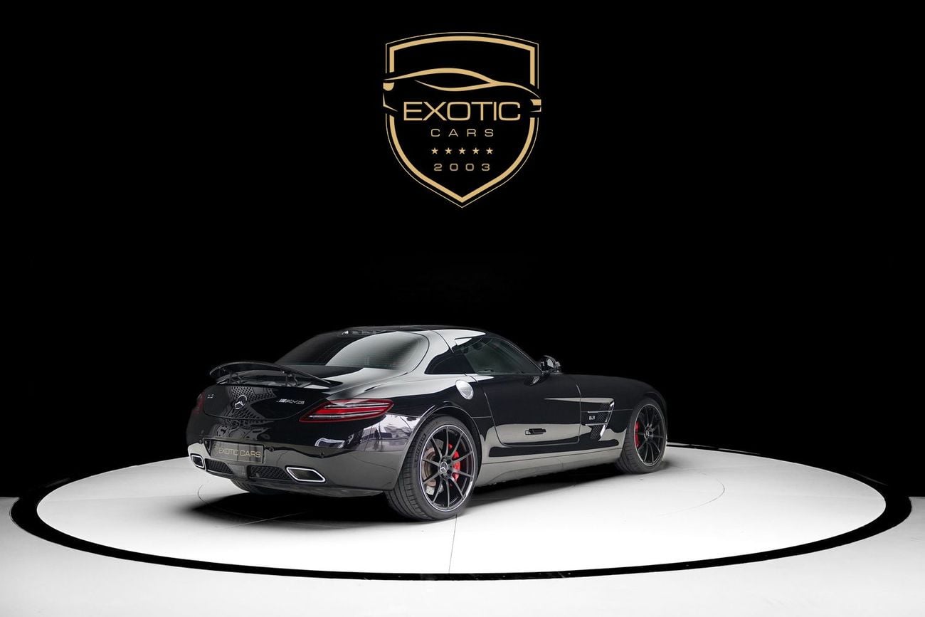 مرسيدس بنز SLS AMG Std 6.2L