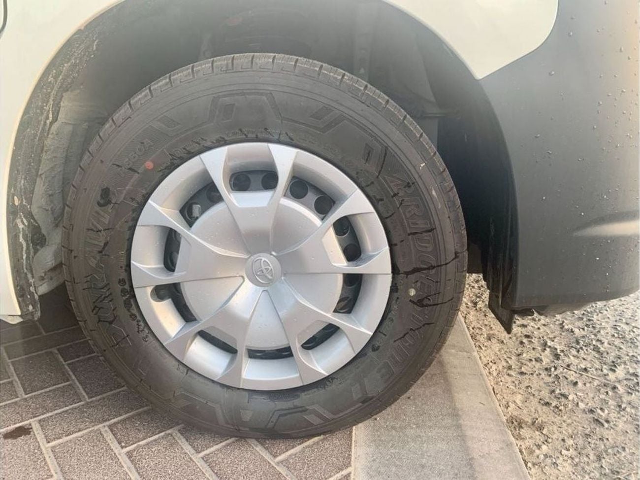 تويوتا هاياس COMMUTER HR 2.800cc DSL - 14 SEATER - M/T - 23MY