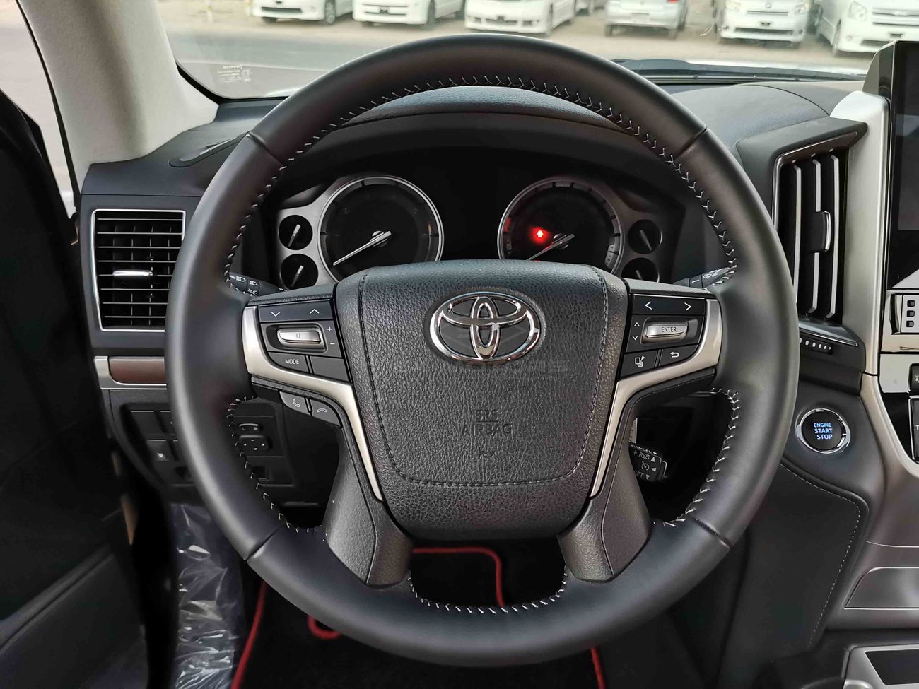 Toyota Land Cruiser 5.7L PETROL,20" ALLOY RIMS, BLACK EDITION WITH MBS KIT, MASSAGER SEATS, CRAWL CONTROL (CODE # VXR04)