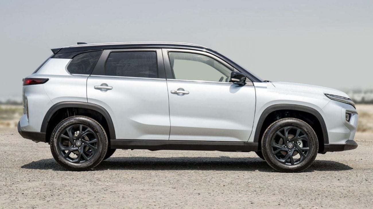 تويوتا أوربان كروزر TOYOTA URBAN CRUISER 1.5P AT MY2025