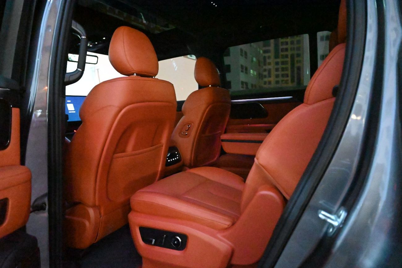 ROX 01 ROX 01 2024 - VIP VERSION - HYBRID - GREY EDITION - 7 SEATER