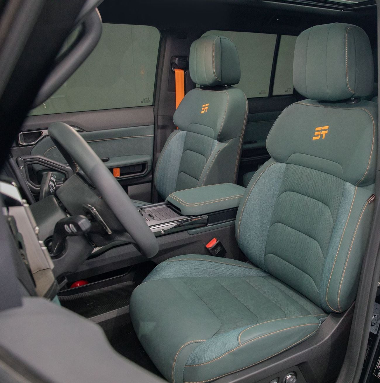 Jetour T2 LUX