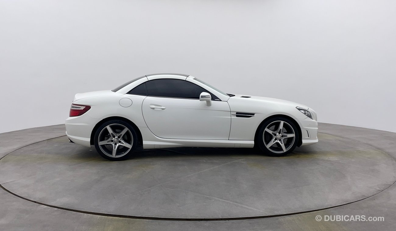 Mercedes-Benz SLK 200 Carbon Look Edition 1,800