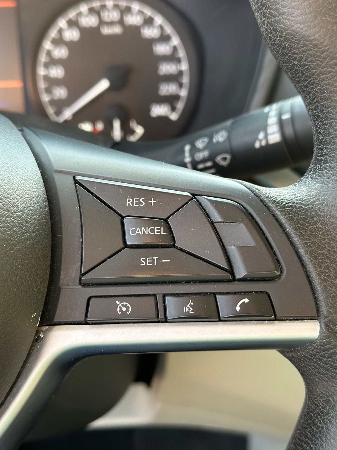 نيسان ألتيما SV 2.5L
