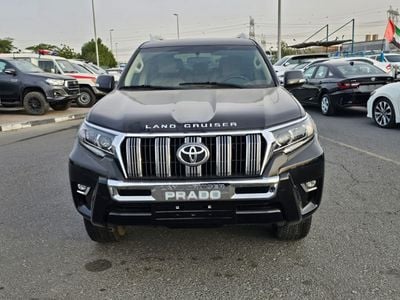 Toyota Prado Toyota prado 2019Model 2.7 v4 AWD 4x4 petrol engine Colour Black Transmission Automatic Interior.Beg