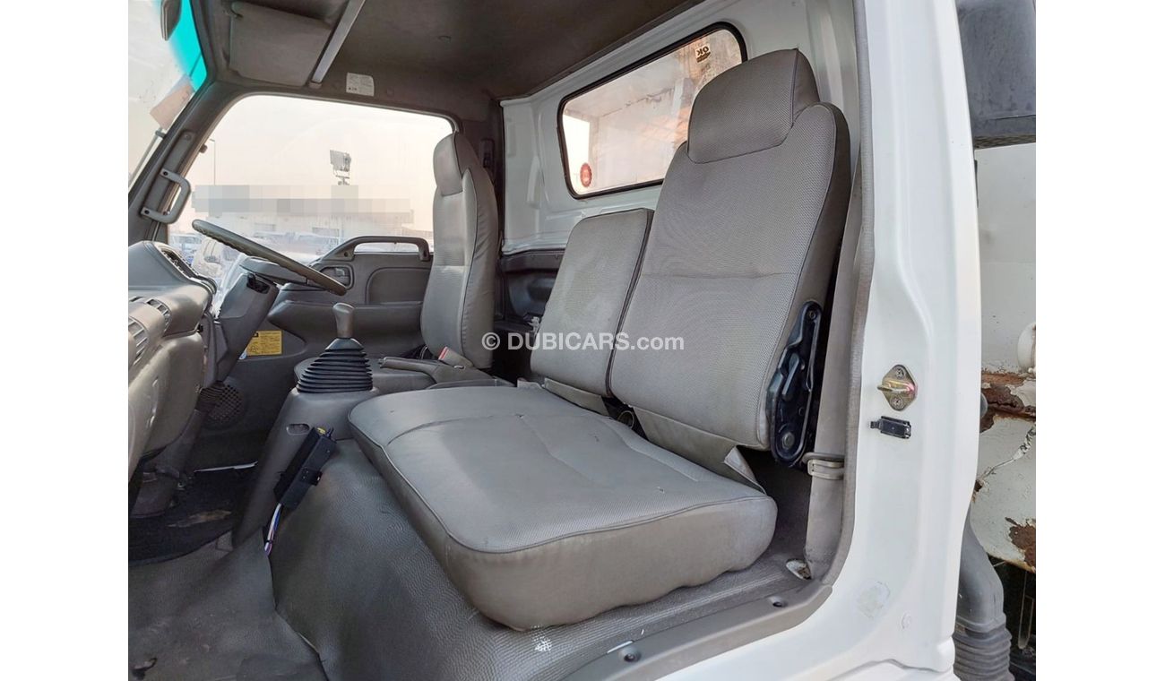 Isuzu Forward ISUZU FORWARD JUSTON RIGHT HAND DRIVE(PM01298)