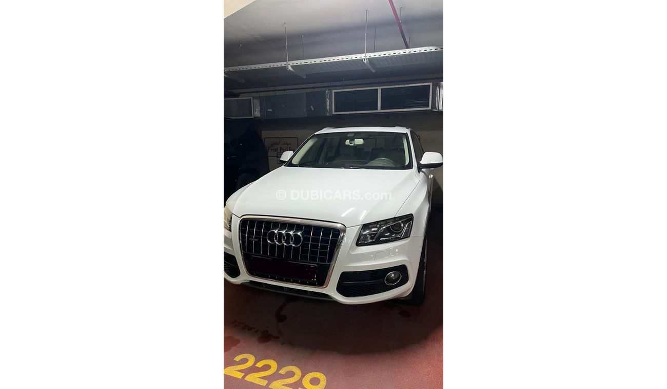 Audi Q5 3.2 L