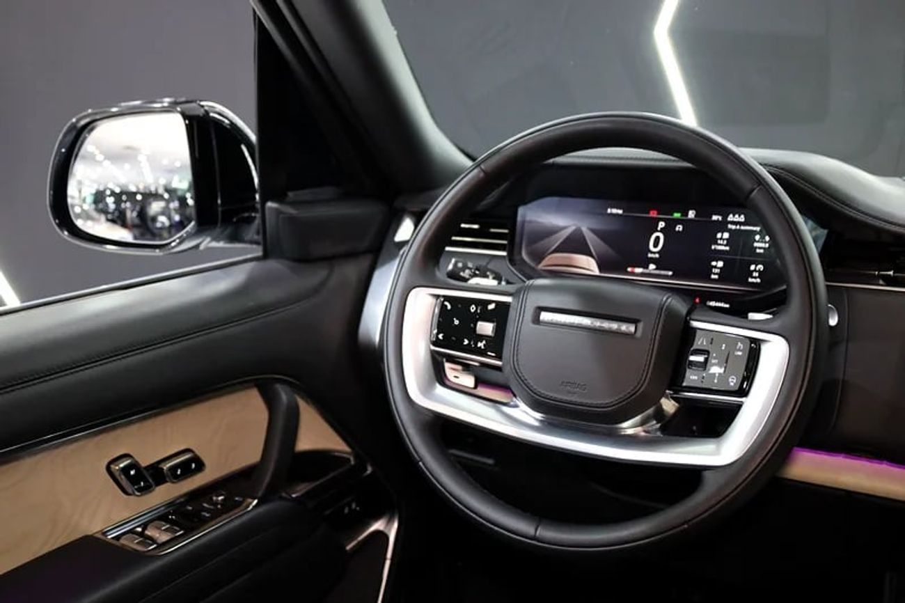 لاند روفر رينج روفر Vogue SV, Rear Entertainment, Dealer Warranty Till 29/10/2028
