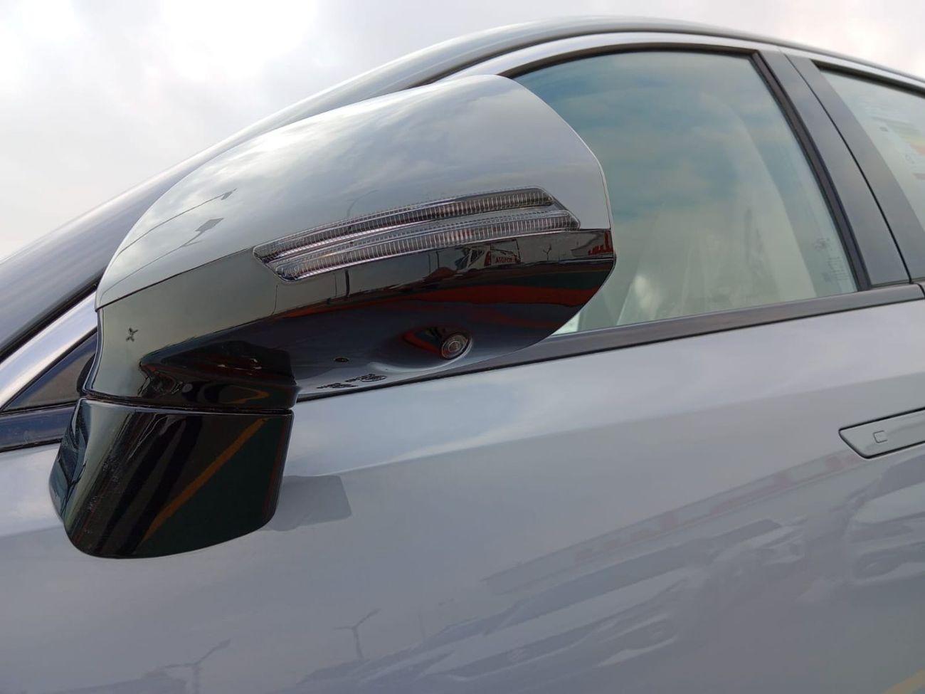 Jetour Dashing only for Export 1.6L Turbo FWD..SUV . cement grey color