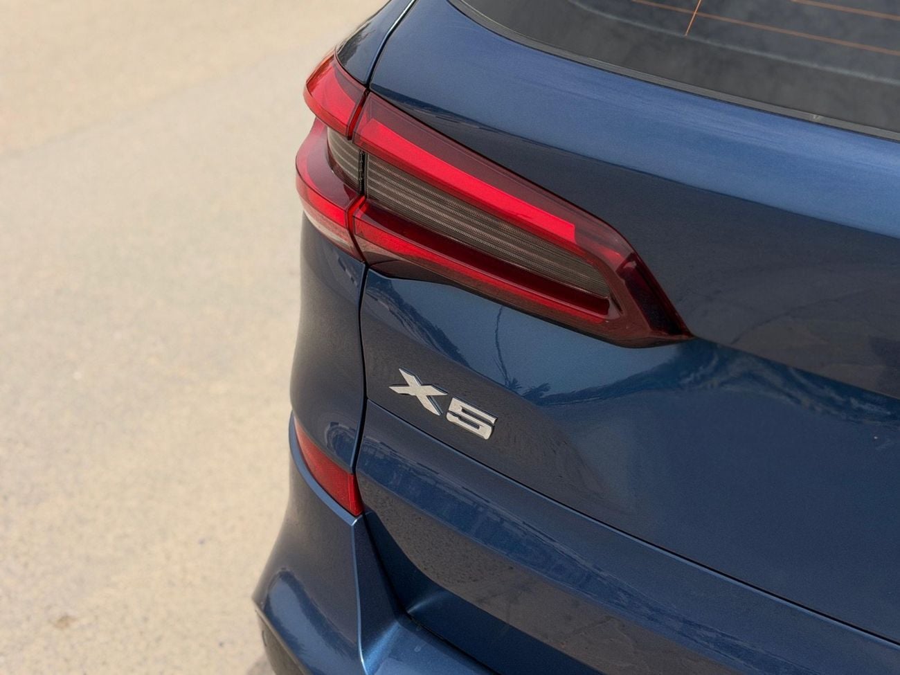 بي أم دبليو X5 XDRIVE40i M SPORT 3.0L