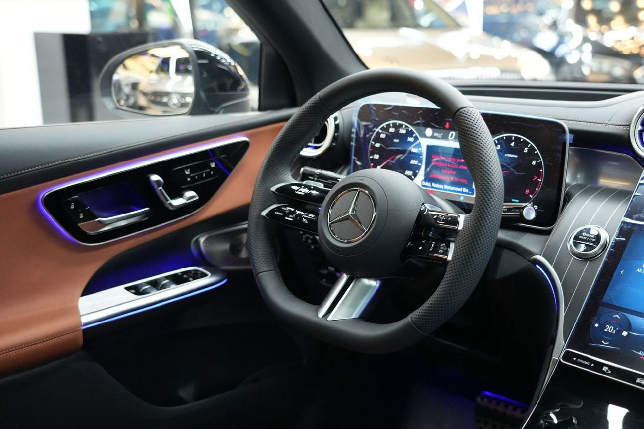 مرسيدس بنز GLC كوبيه 200 Mercedes-Benz GLC 200 Coupe | 2026 GCC 0 km | Agency Warranty |  Premium Plus