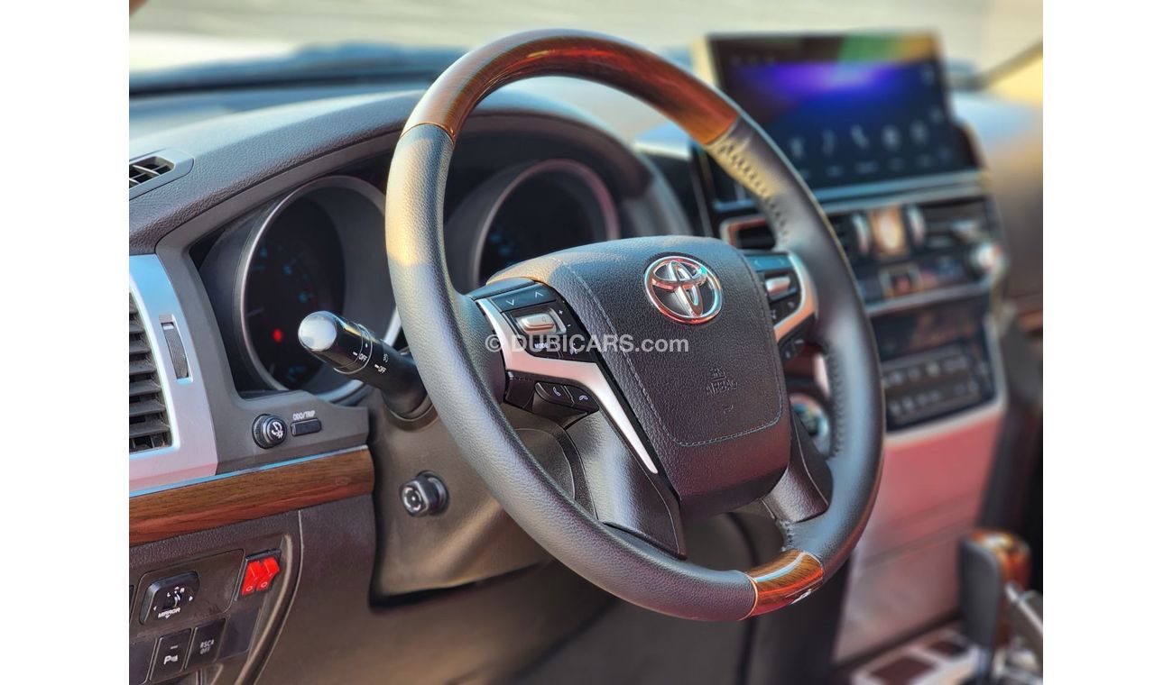 تويوتا لاند كروزر