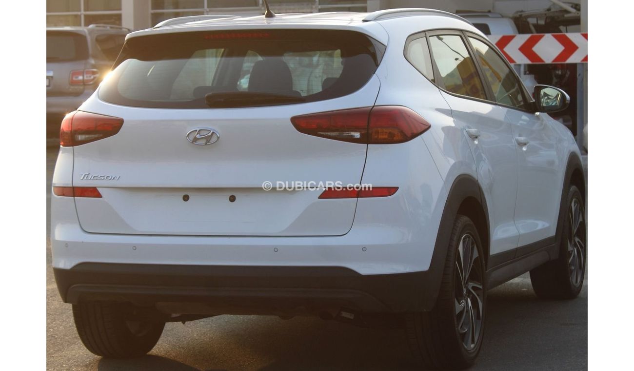 هيونداي توسون GL هيونداي توسان 2019 خليجي 2000 سي سي بحالة ممتازة بدون حوادث