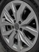 فولكس واجن تيجوان SEL 2.0L