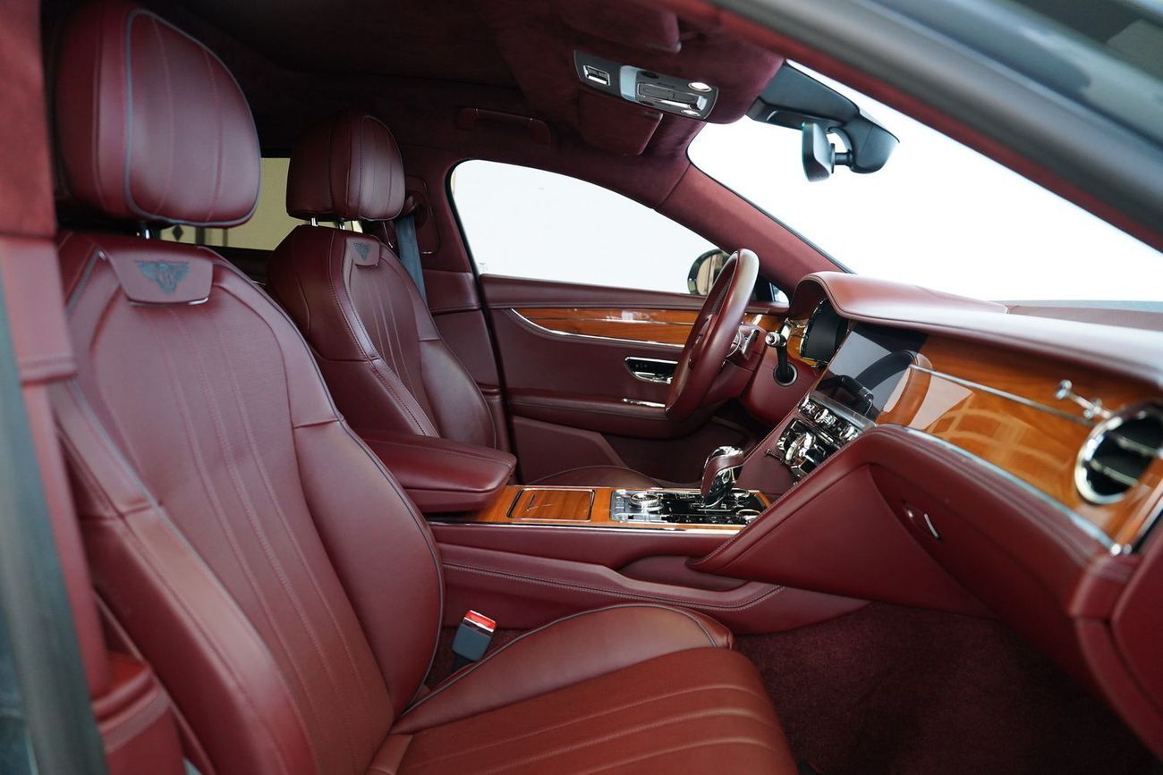 Bentley Flying Spur 4.0T V8