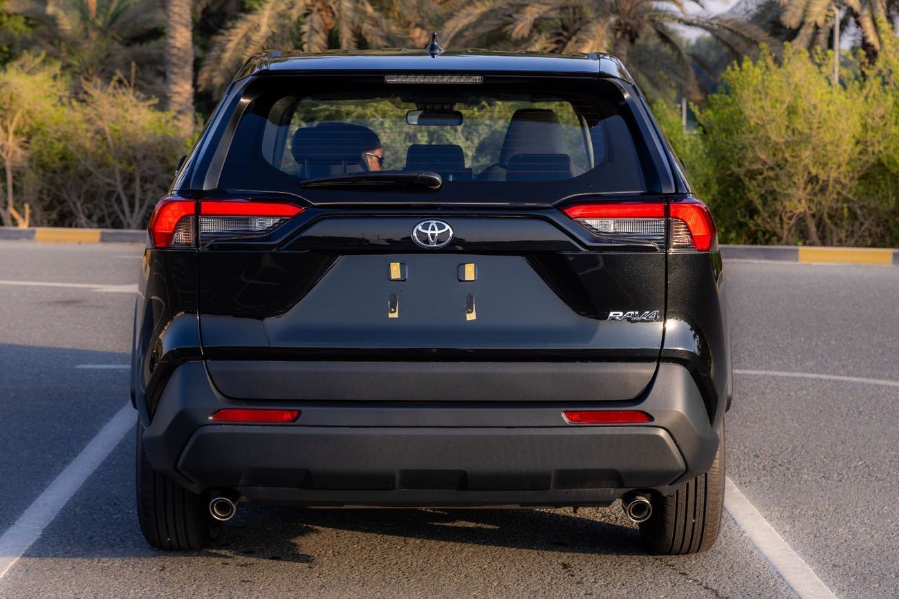 تويوتا راف ٤